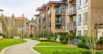 Age in place home buying tips for seniors looking to downsize