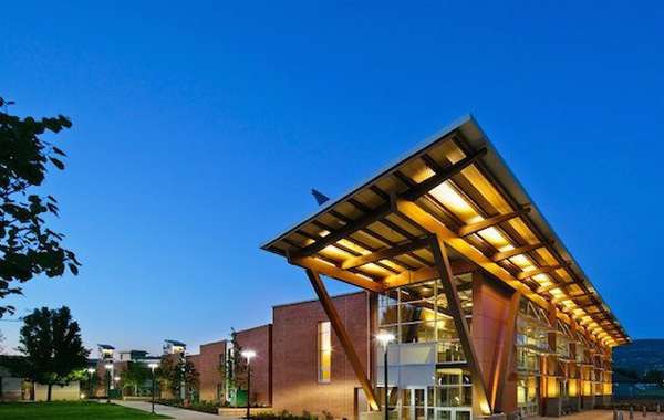 Okanagan College