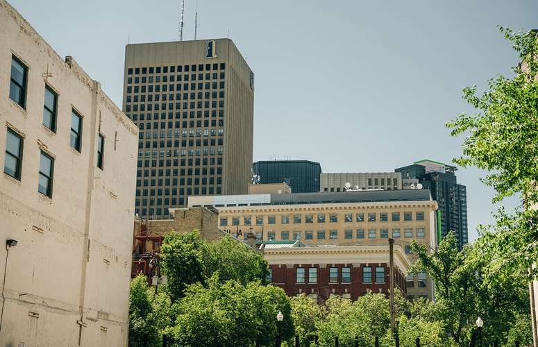 Manitoba heat pump grants for homes with oil heating in Canada