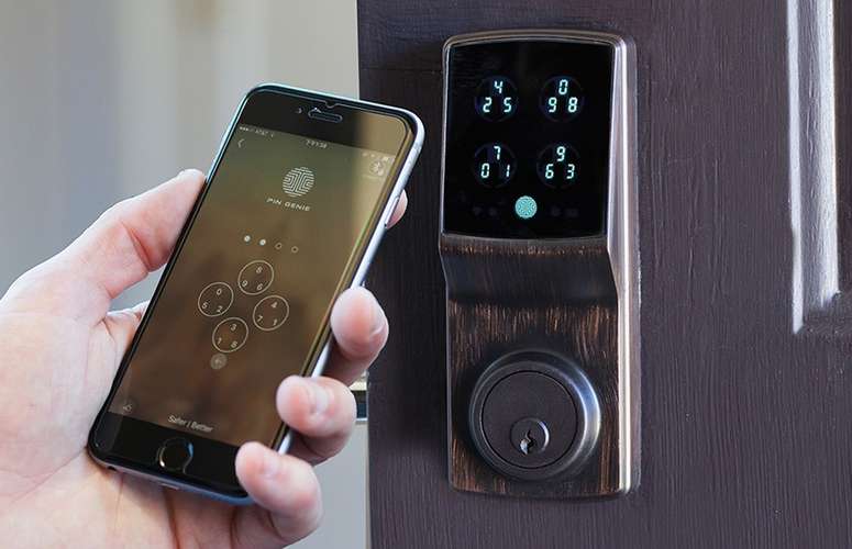 Smart Door Lock Buying Guide - Easy DIY Project