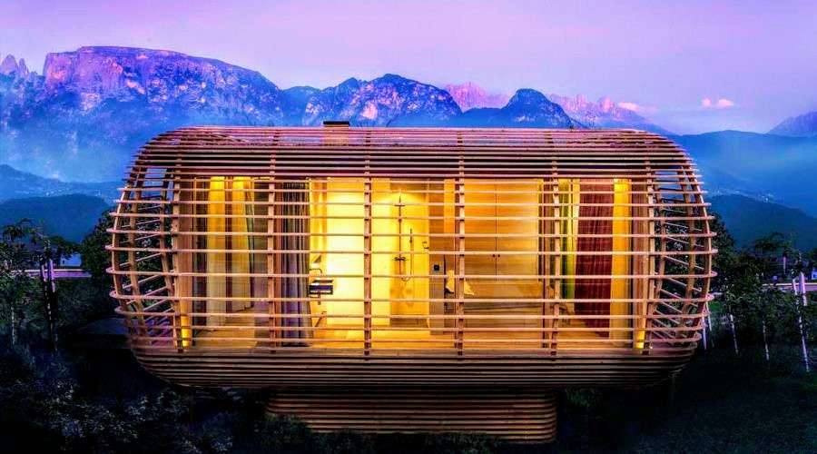 The Fincube tin house