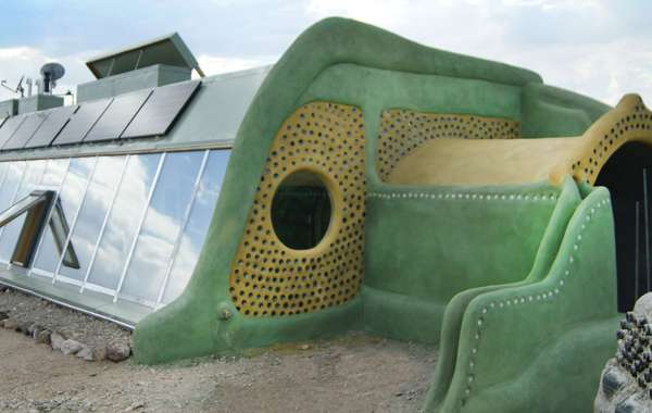 Earthship in Taos, New Mexico, shame they don't work in cold climates