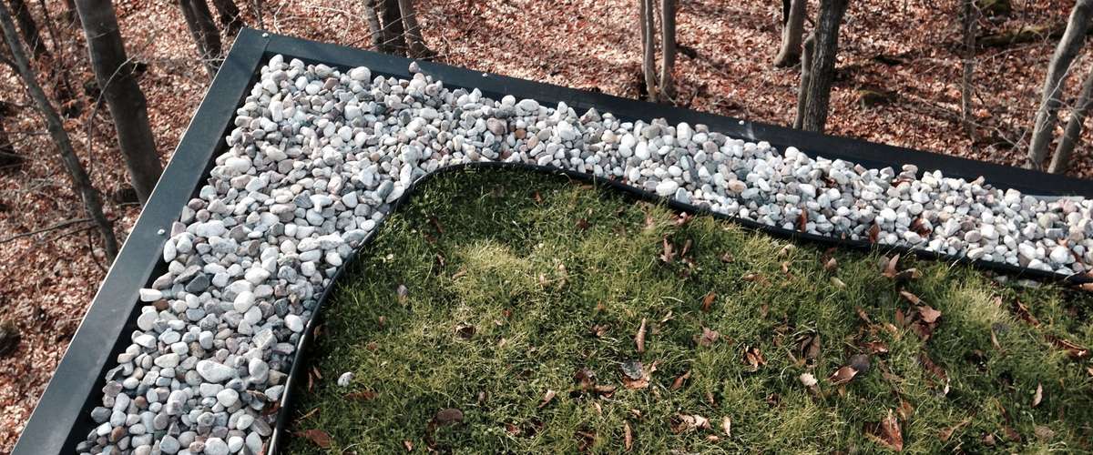 Living green roof installation on the Edelwiess house