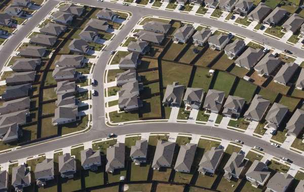 Home Energy labeling, Impact of Mandatory labels on Real Estate prices US Canada