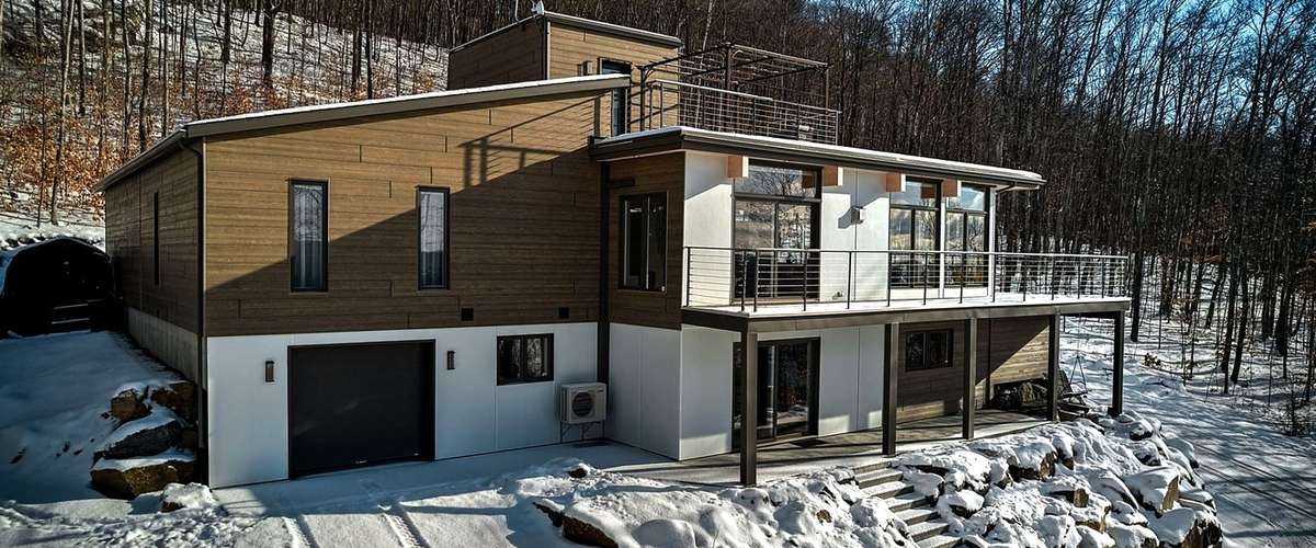 Prefab homes and Modular houses create lots of questions © Bonneville Homes
