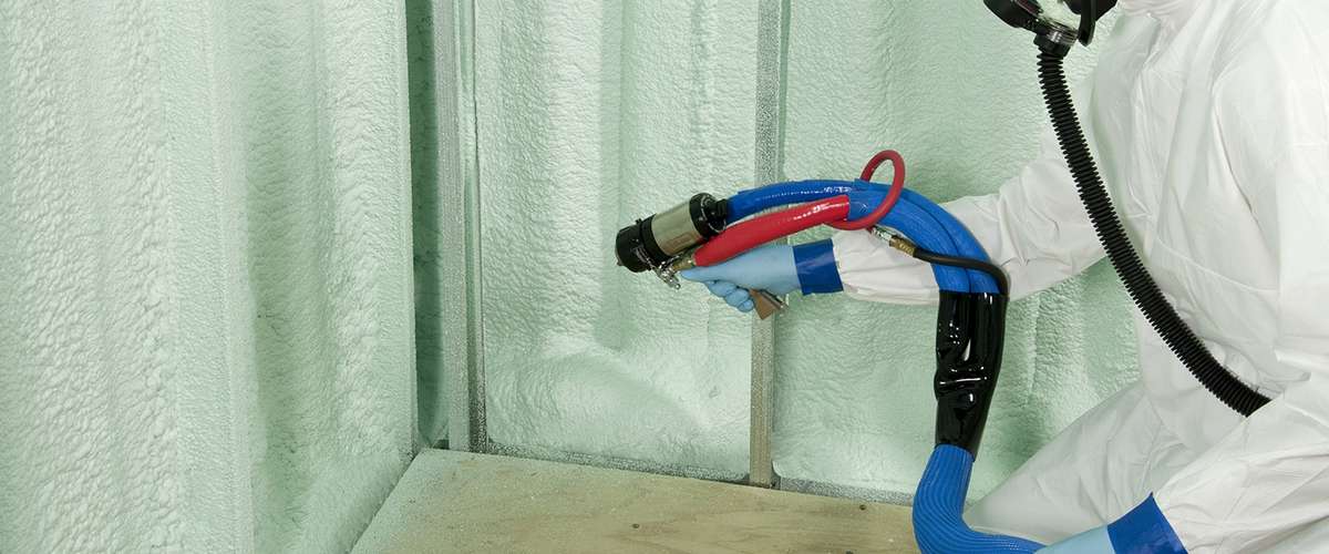 4th generation blowing agents for spray foam