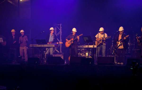 'Our House' fundraiser Jamboree in Ormstown, Quebec