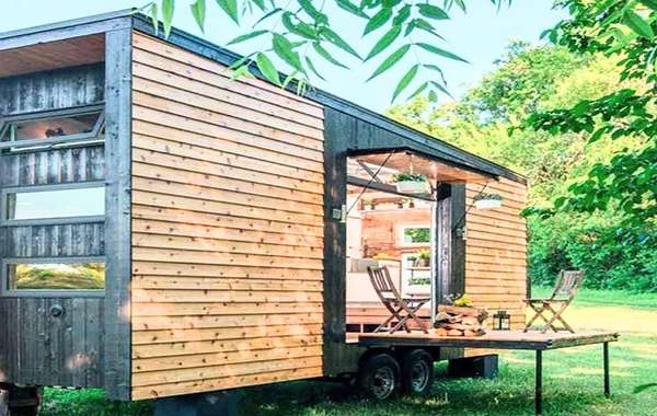 A Tiny House for sale locally set me thinking, should I buy a Tiny Home?