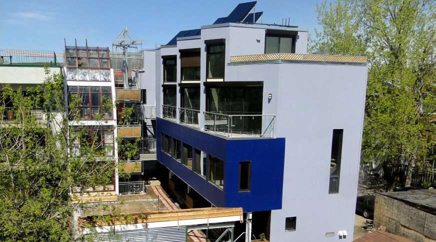 ProductiveHouse in Montreal