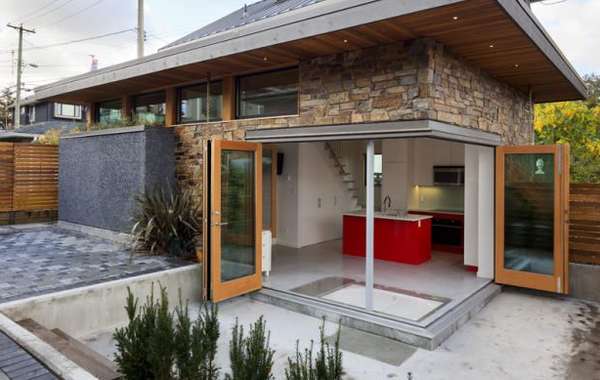 A Vancouver laneway house
