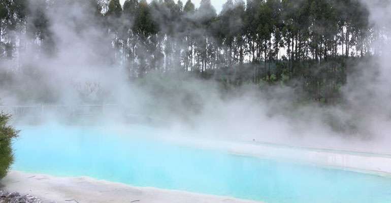 Want to reduce energy costs for swimming pool heating? Reduce heat loss & maximize free heat gains