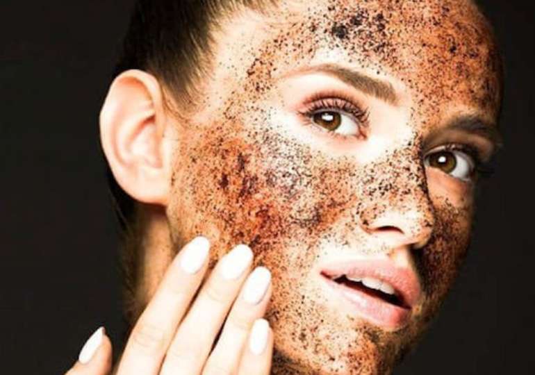 Use Coffee grounds as an exfoliating face scrub