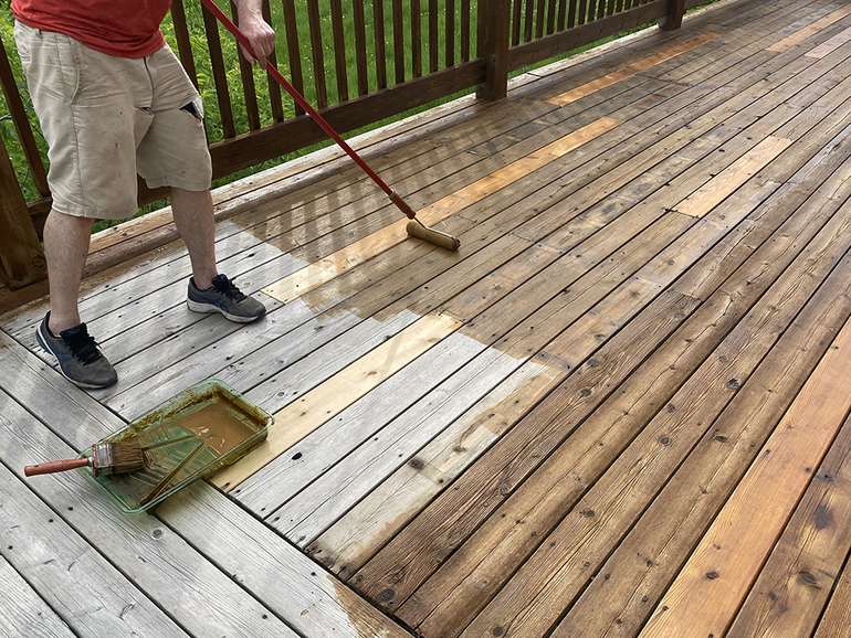 How to apply deck stain with a roller to make cedar decks look like new