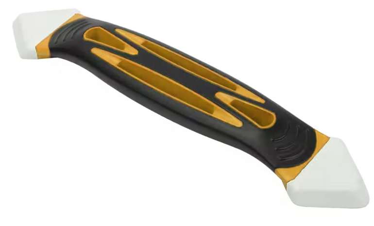 Caulking finishing tool