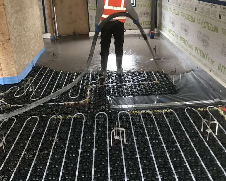 under floor heating and cooling with  hydronic tubes
