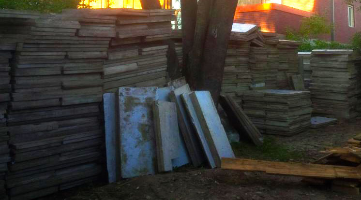 Reclaimed foam insulation boards