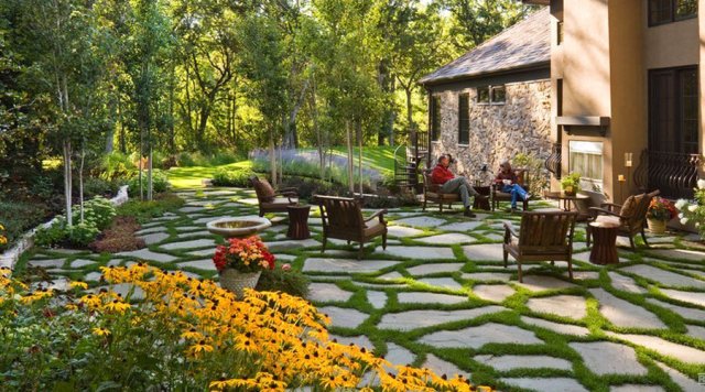 Landscaping stones with grass in the joints