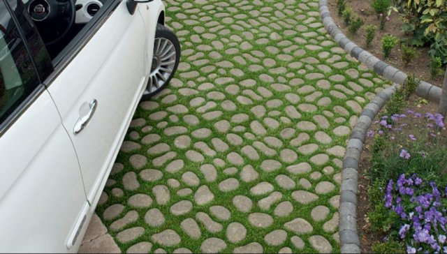 Water permeable laneway 
