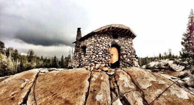 Mike Basichs' Epic off-grid cabin in the Sierras